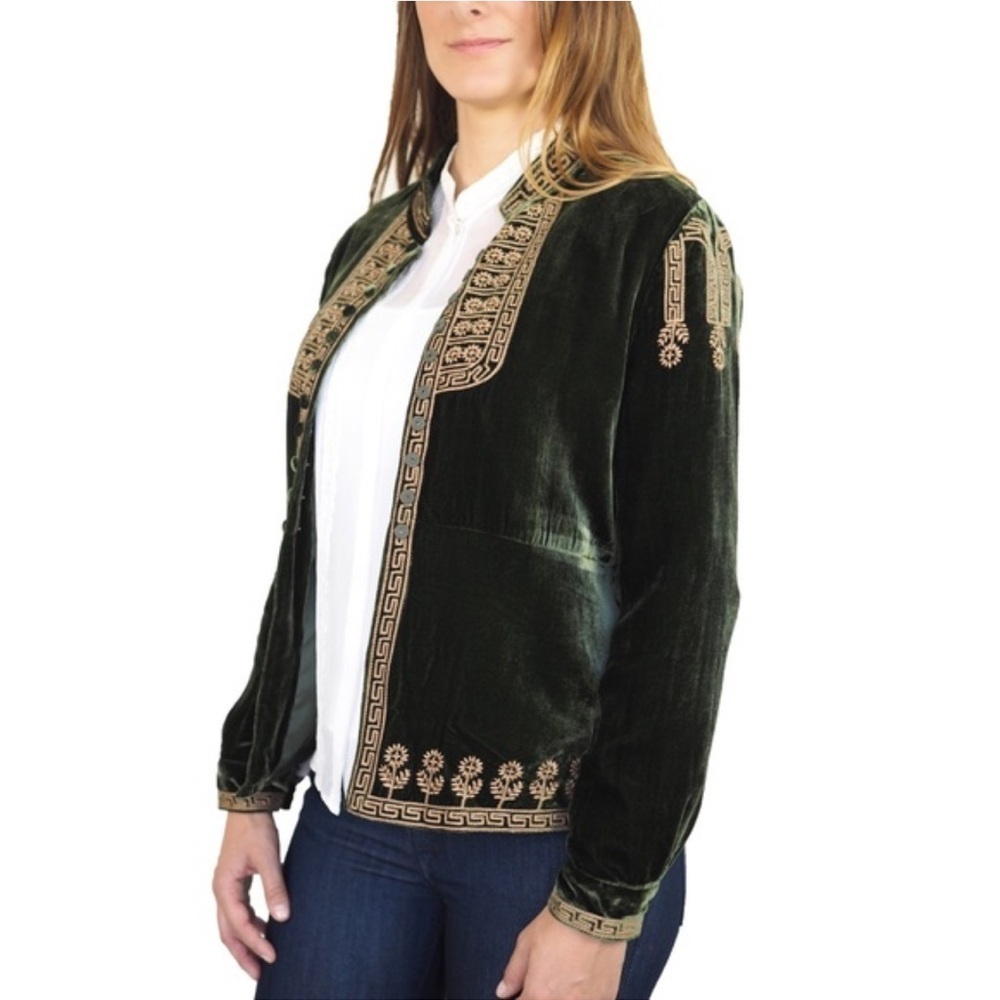 Eileen West Elegant Green Velvet Embroidered Women's Jacket